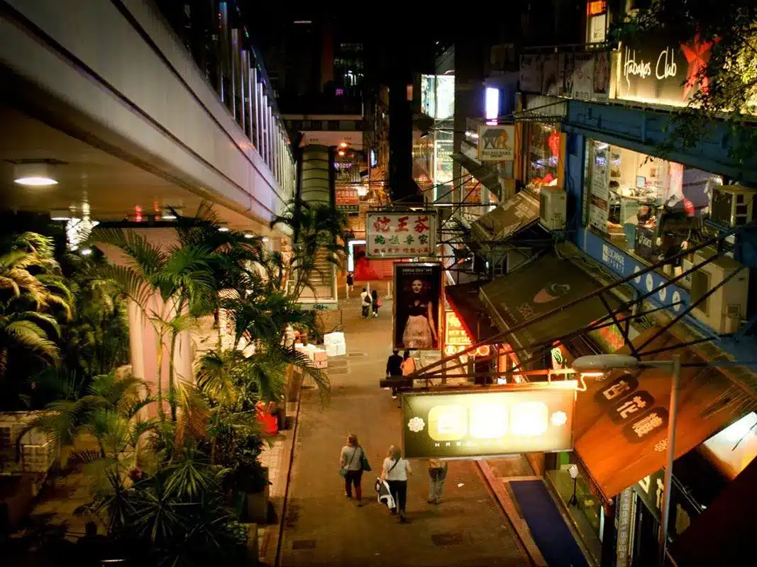 Голливудская дорога (Hollywood Road)