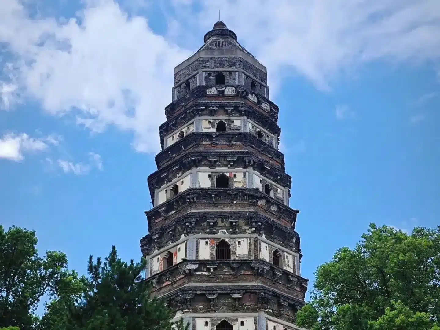 Холм Тигра в Сучжоу