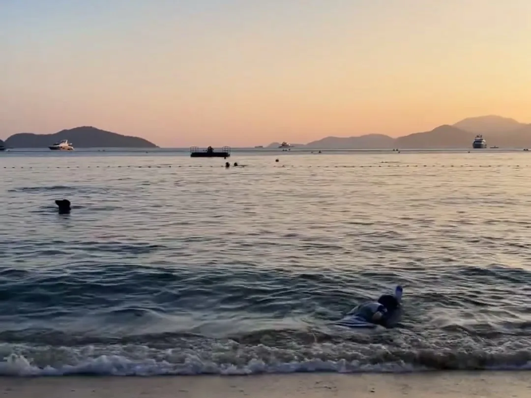 Пляж Репалс-Бэй в Гонконге