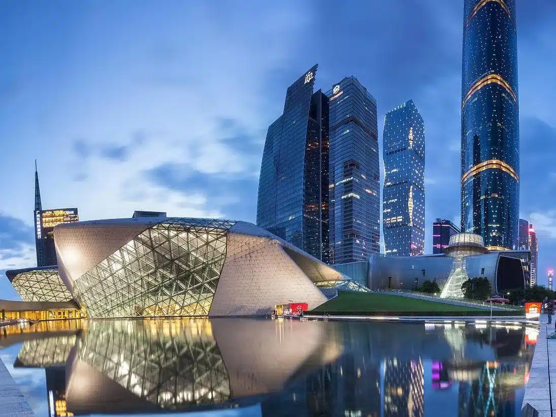 Безвизовый тур Гуанчжоу-Шэньчжэнь-Гонконг: Оперный театр Гуанчжоу