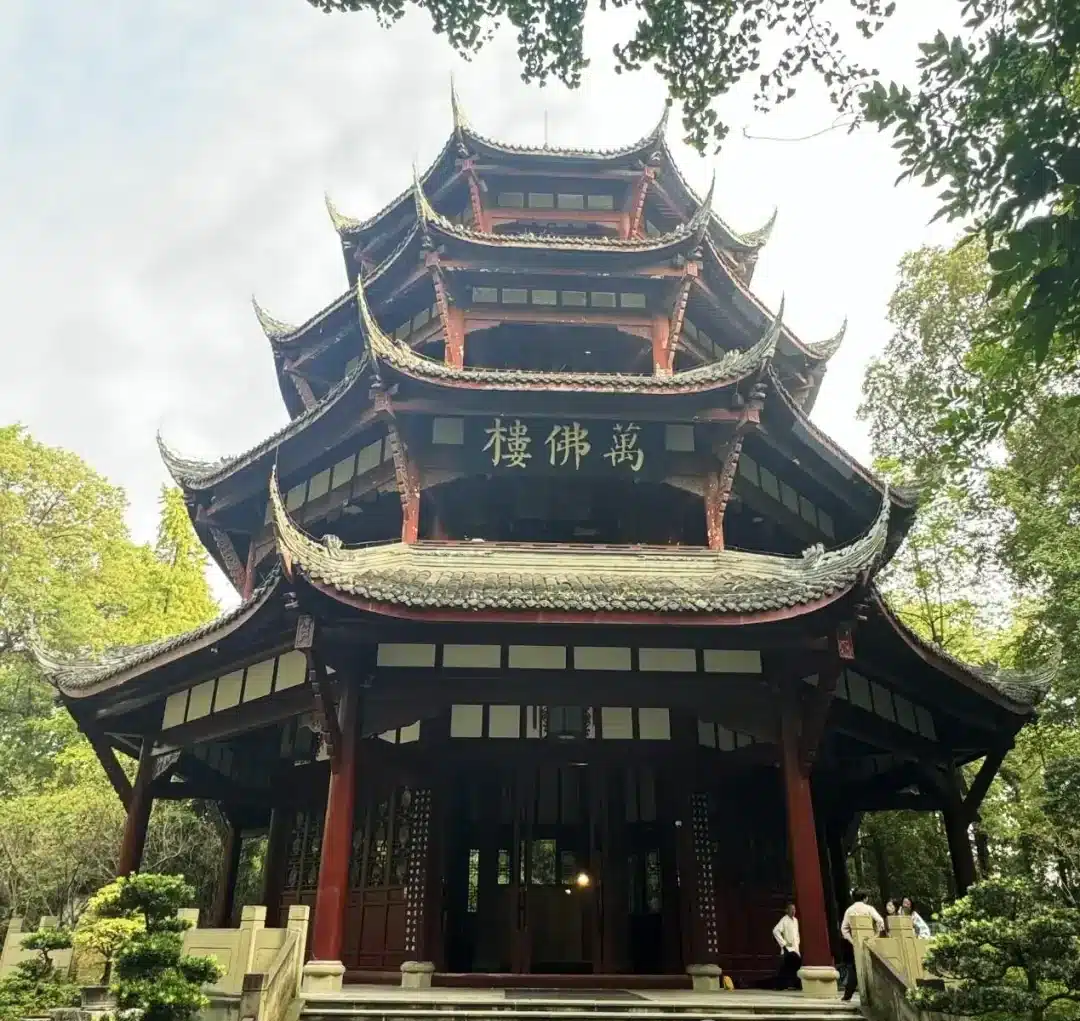 Пагода Ванфо