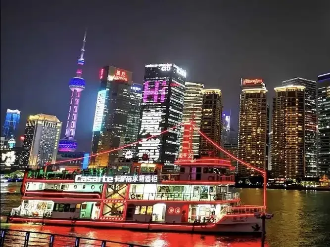 Круиз по реке Хуанпу — ночное путешествие в Шанхай
