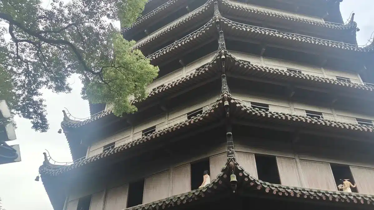 Уникальное убранство