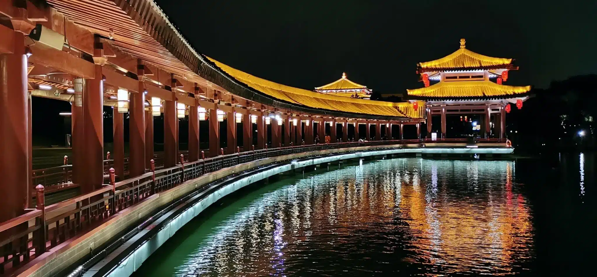 Набережная Цайся в Танском раю