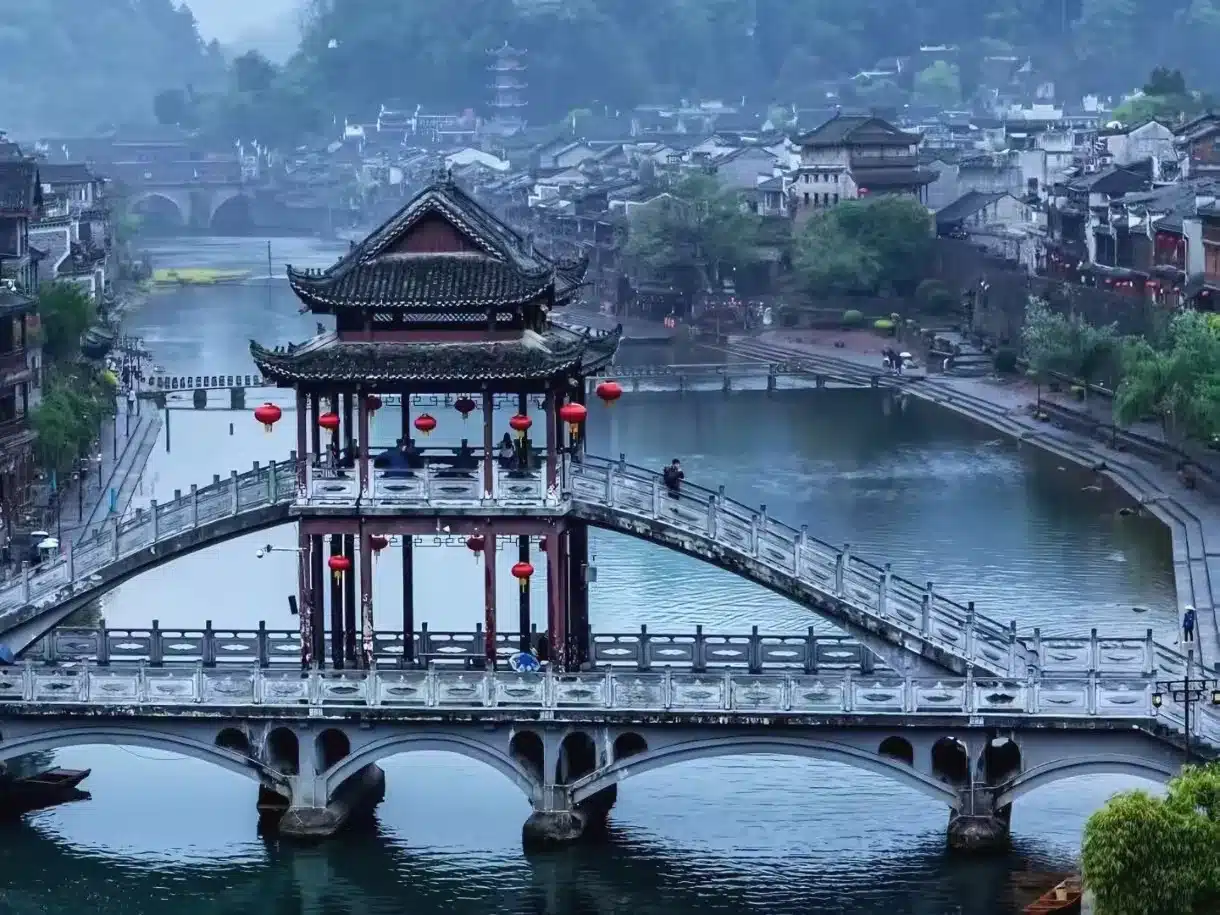 древний город Фэнхуан