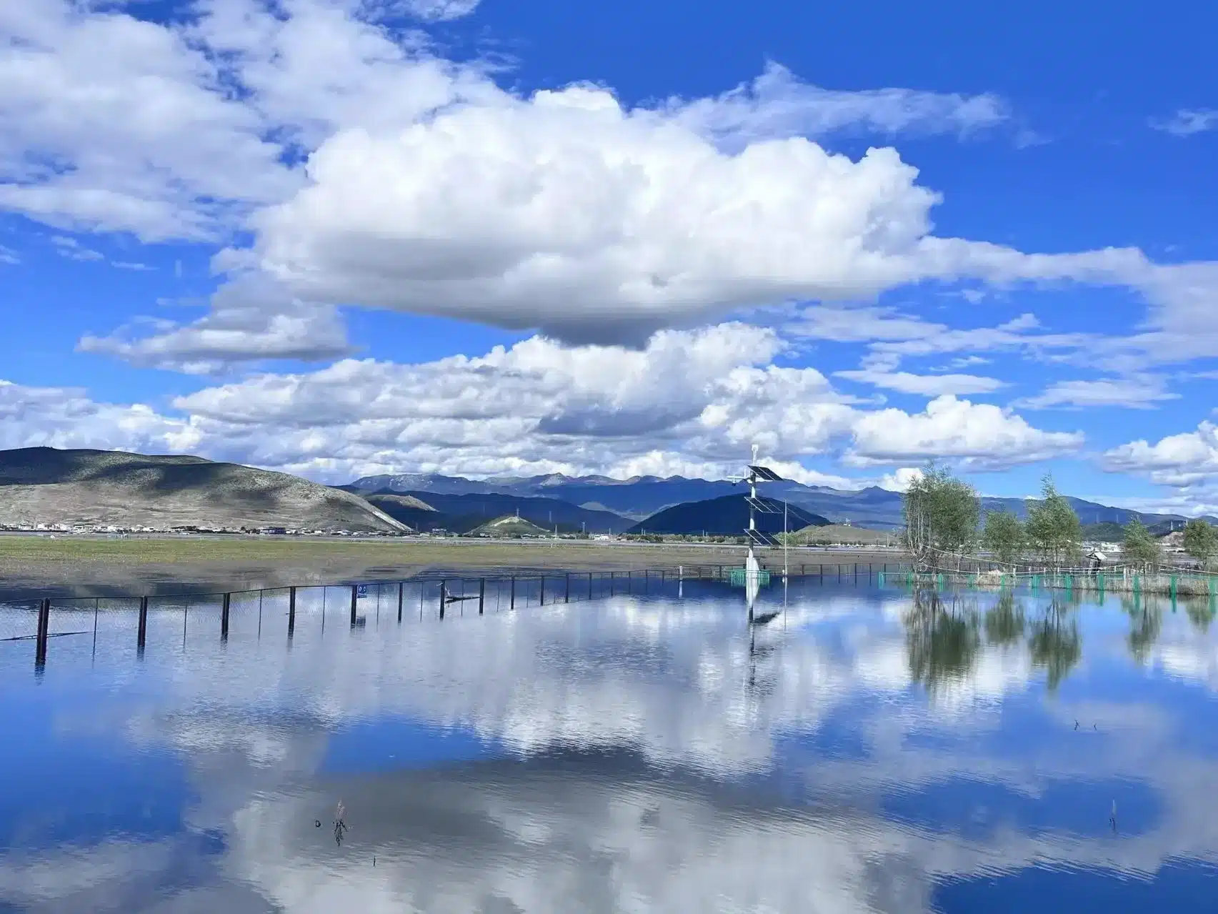 озеро Напа в Шангри-Лу