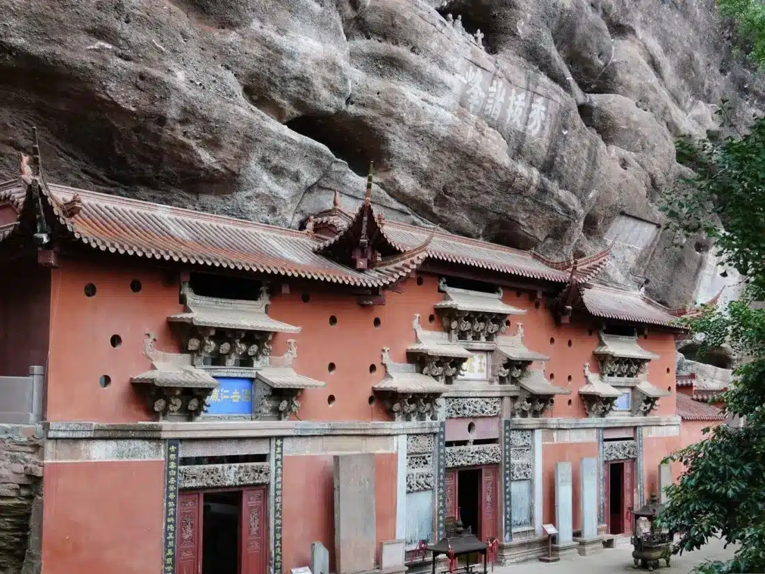 Циюньшань в городе Хуаншань