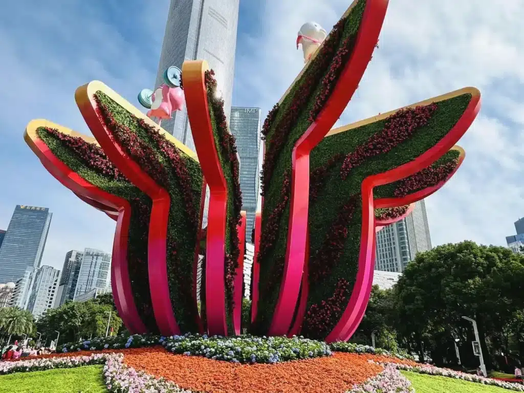 Площадь Хуачэн в Гуанчжоу