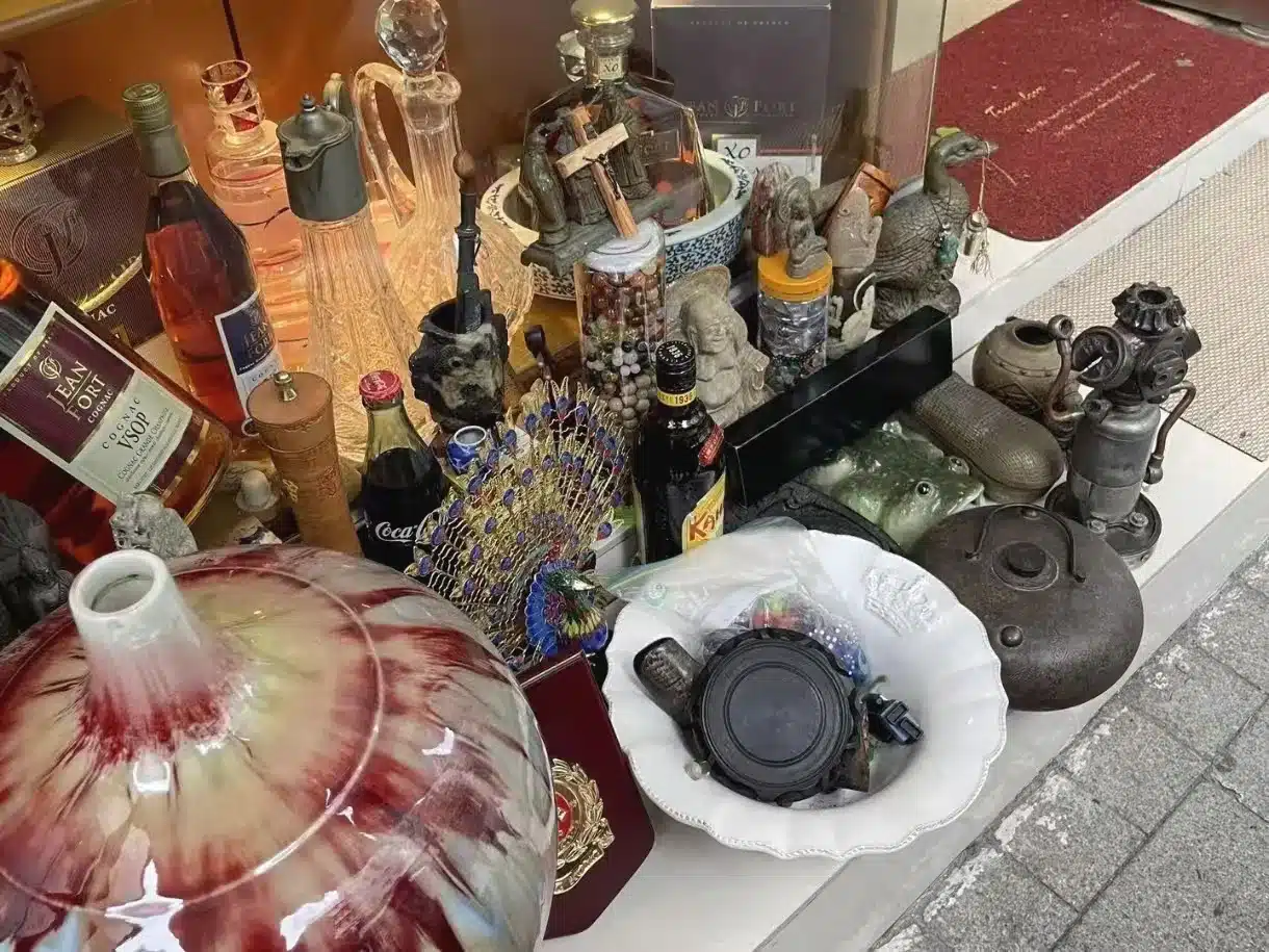 Голливуд-роуд в Гонконге