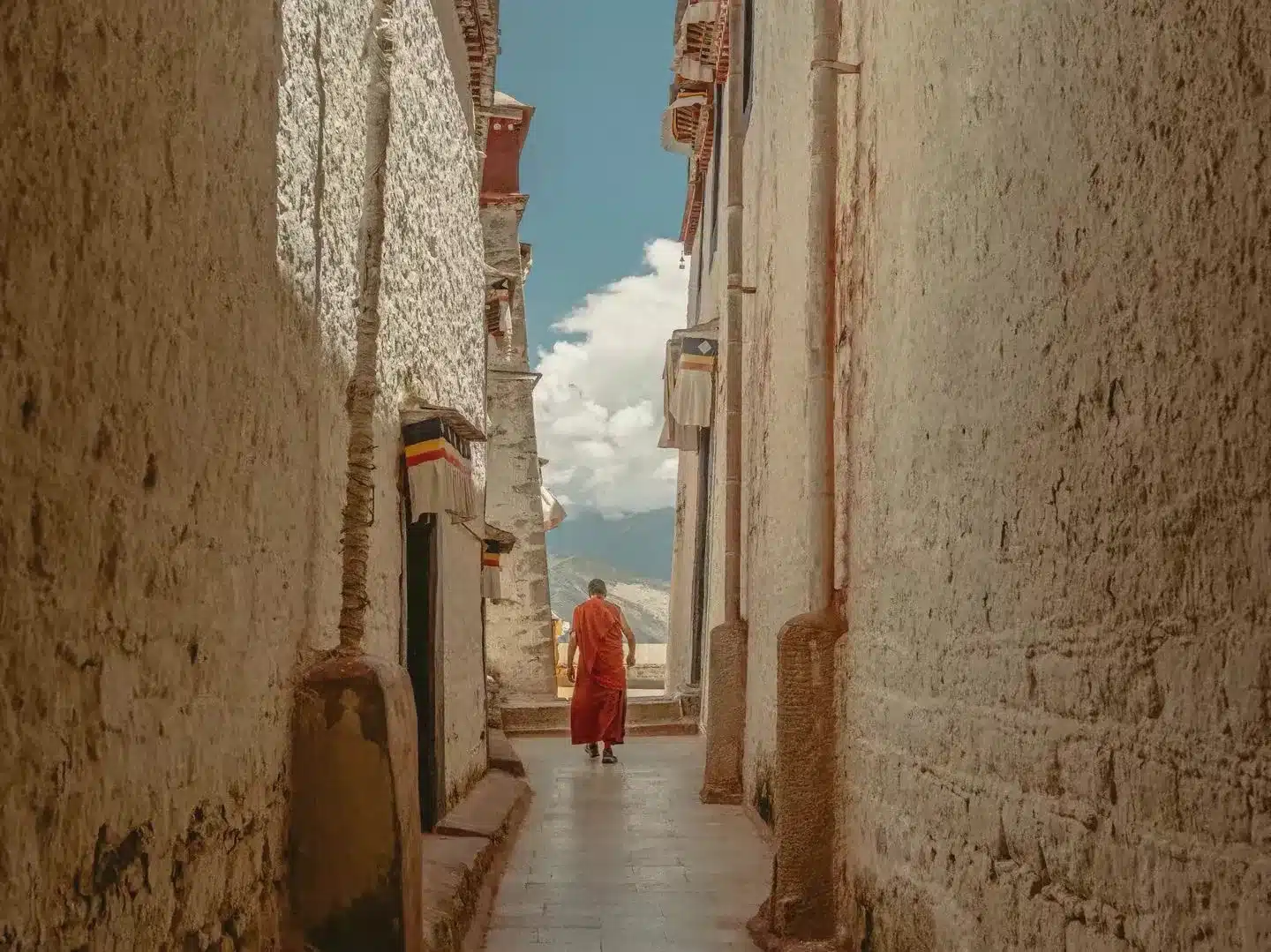 Монастырь Дрепунг в Лхасе