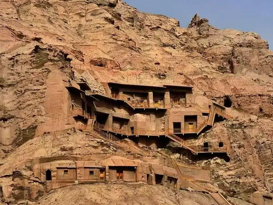 Чанъань-Тяньшаньский коридор