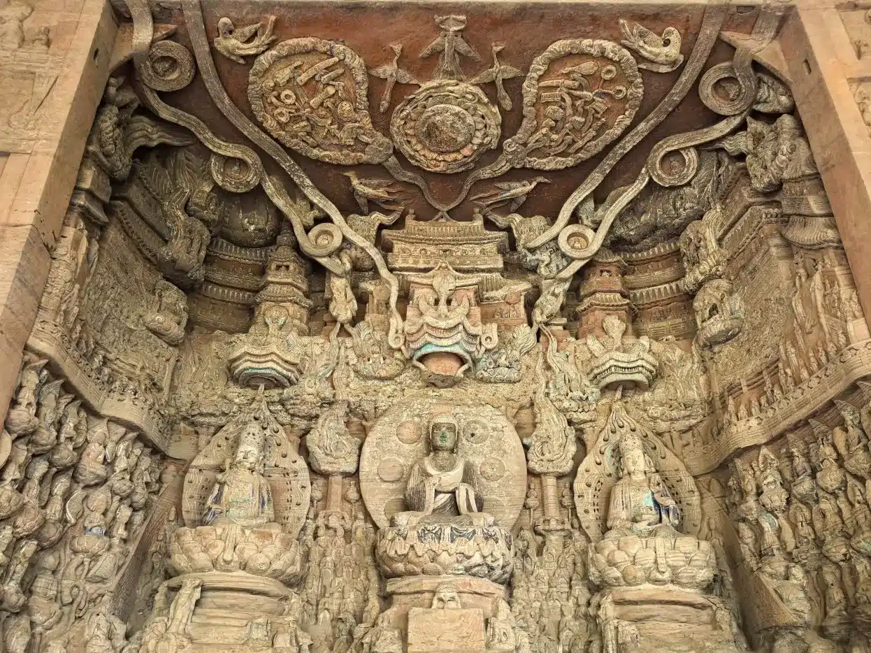 Наскальные рельефы Дацзу — объект ЮНЕСКО в Чунцине