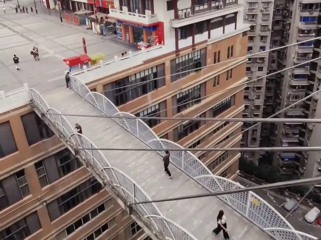 Башня Куйсинлоу в Чунцине