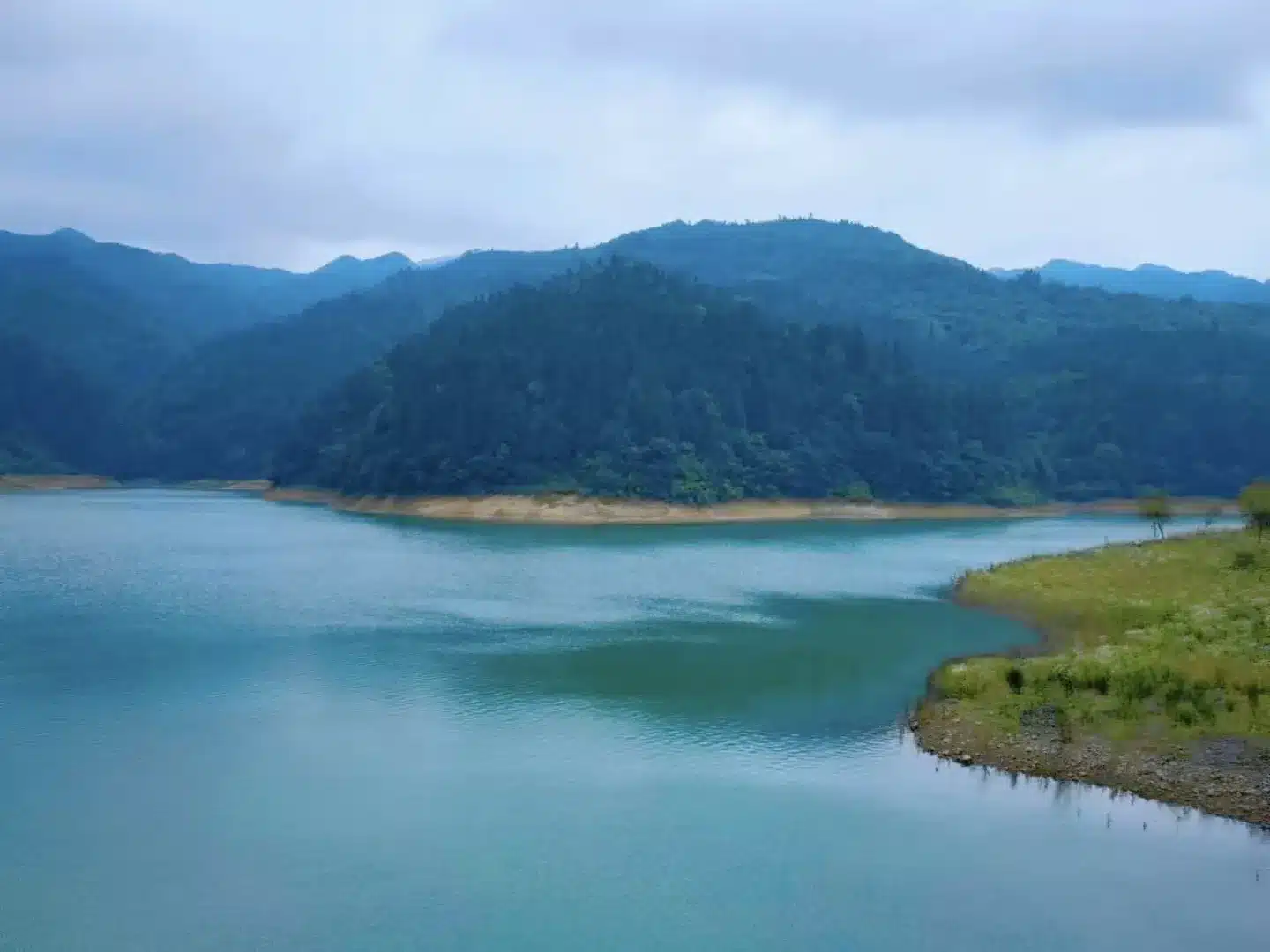 Озеро Сяньнюй