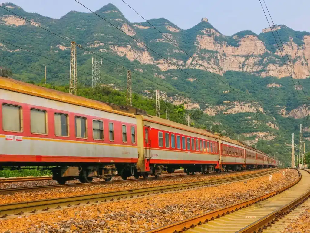 Транспорт в Китае: Обычные поезда