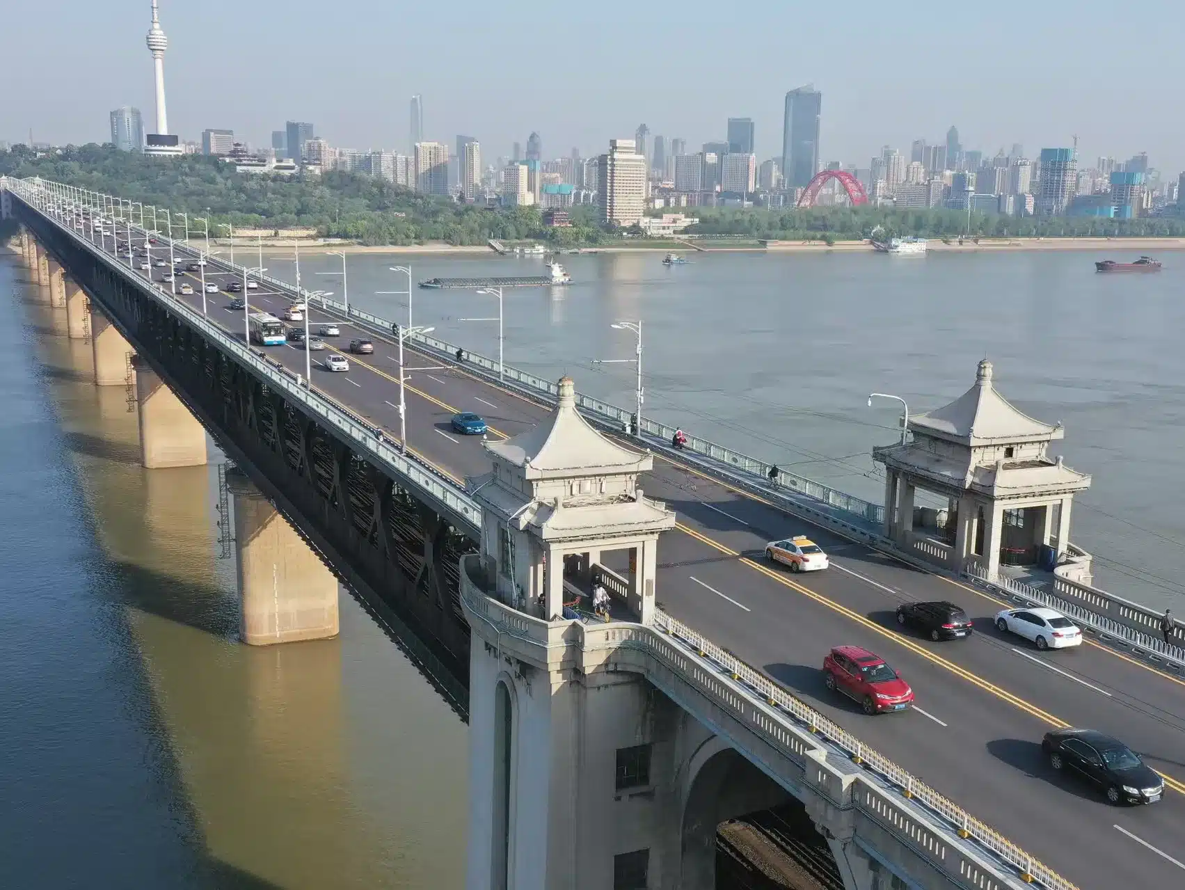 мост через реку Янцзы