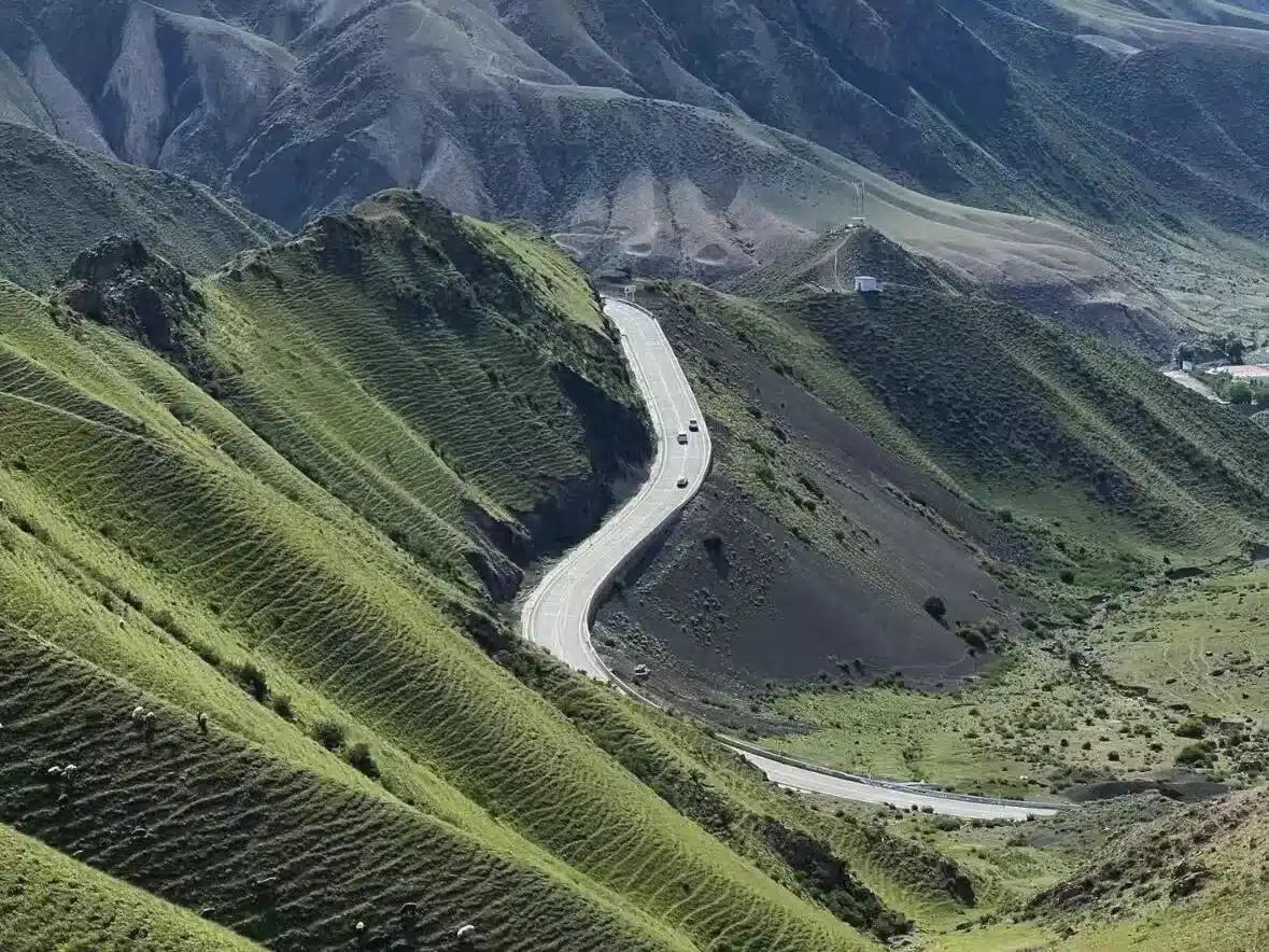 Тур в Синьцзян на 6 дней: шоссе Дуку