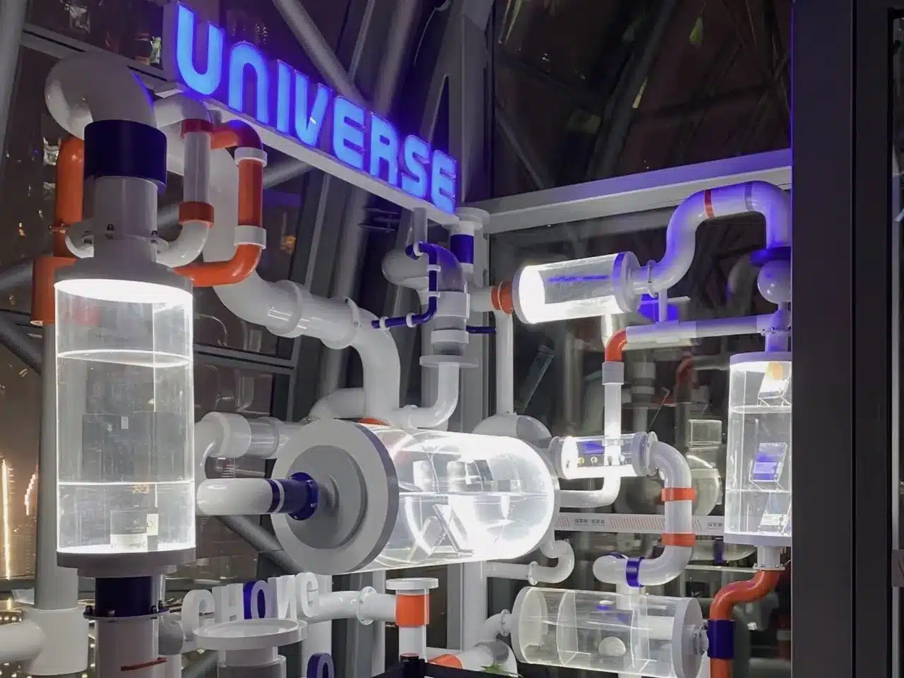 Выставочный зал на «Раффлз Дискавери Под»