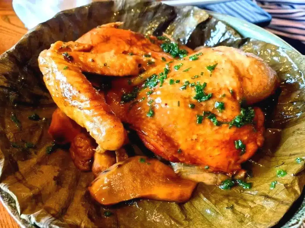 Что поесть в Ханчжоу: Цыплёнок «Попрошайки»