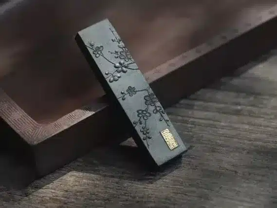 Чернильница из Хуойчжоу