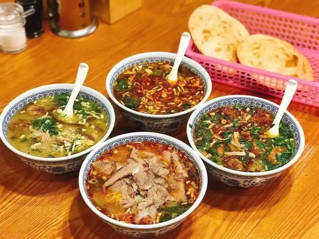 Путеводитель по Лояну: Суп из баранины