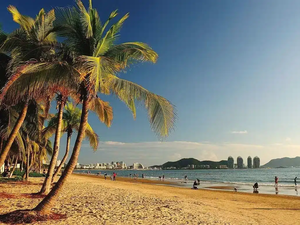 Топ-курорты Саньи: Залив Ялун