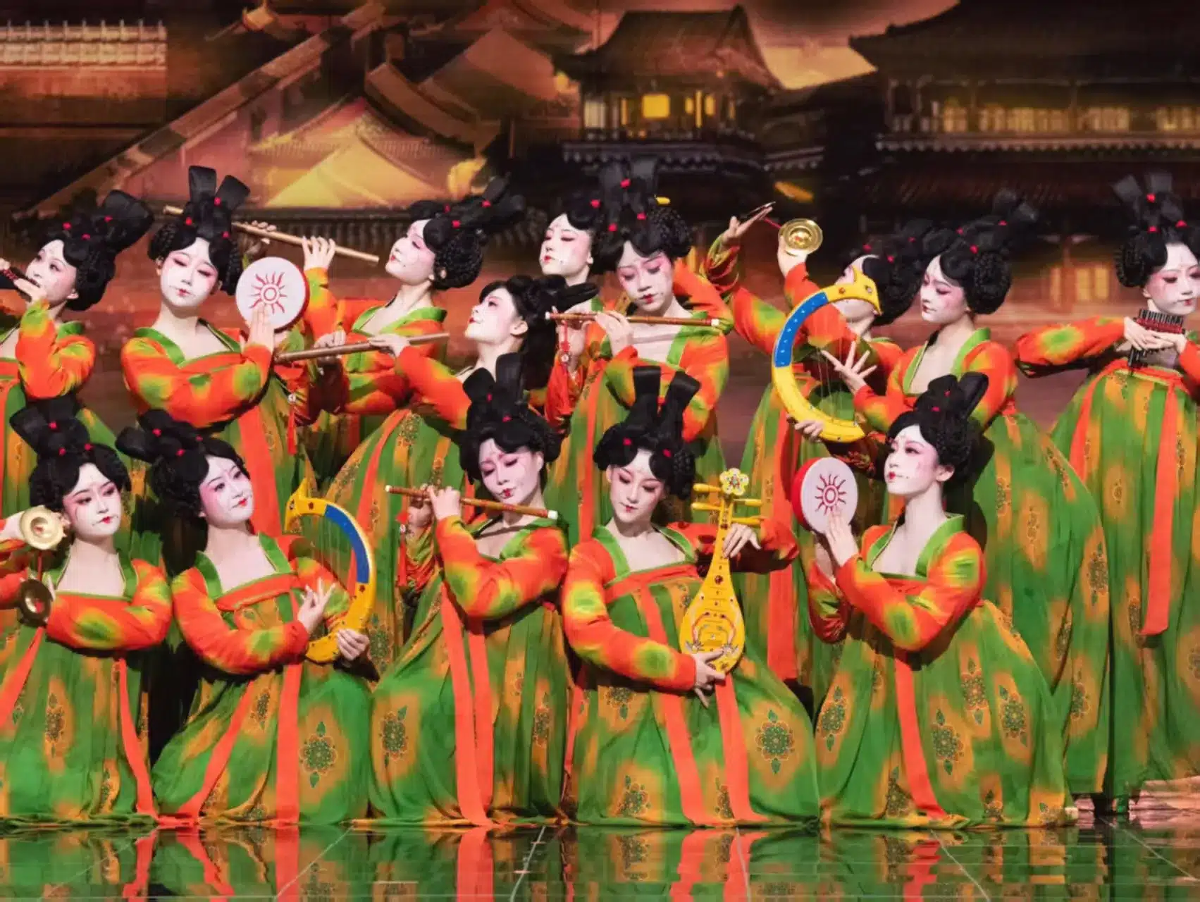 Путеводитель по Сианю : Музыкальное и танцевальное шоу династии Тан