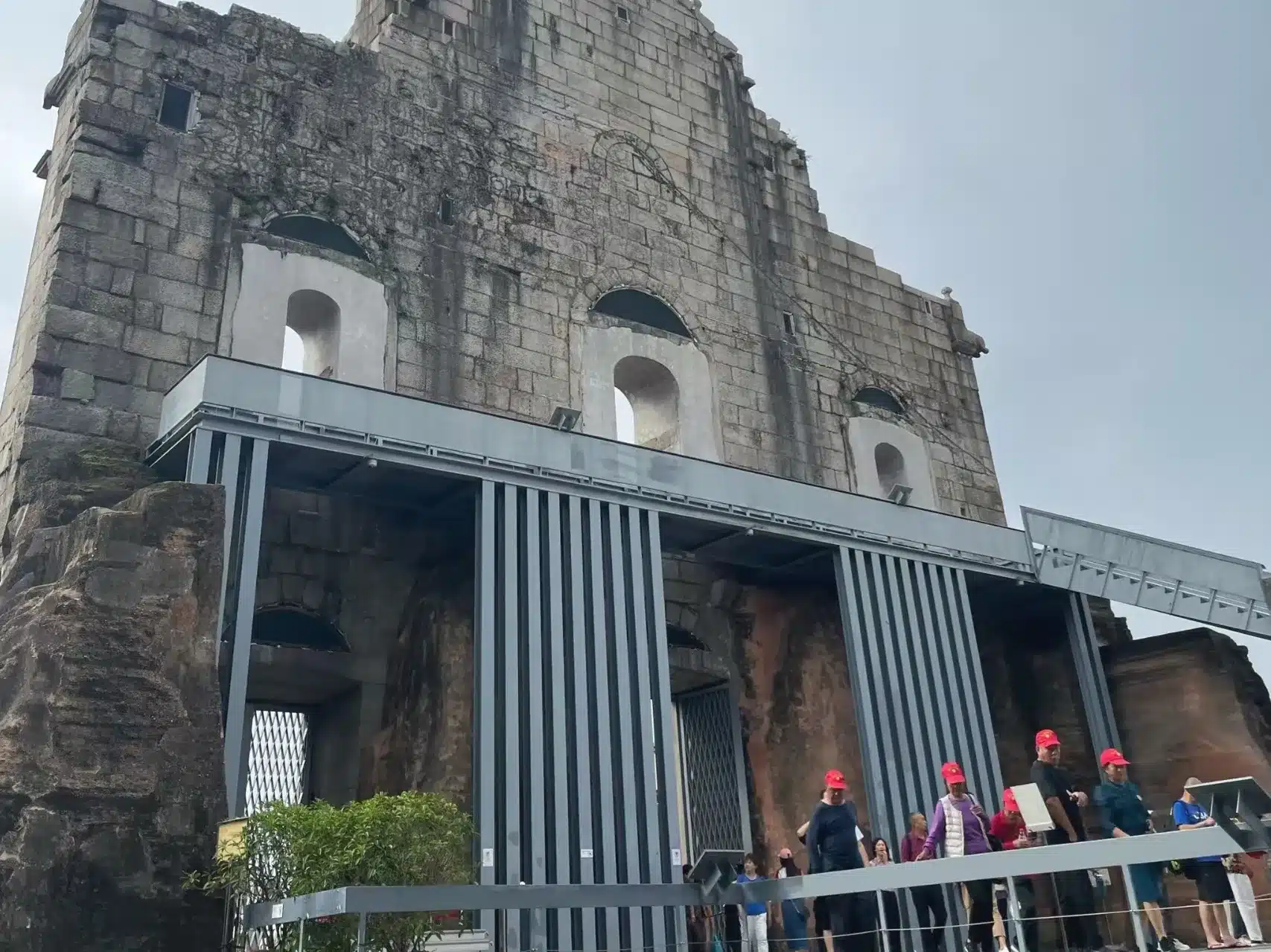 Смотровая площадка на руинах собора Святого Павла в Макао