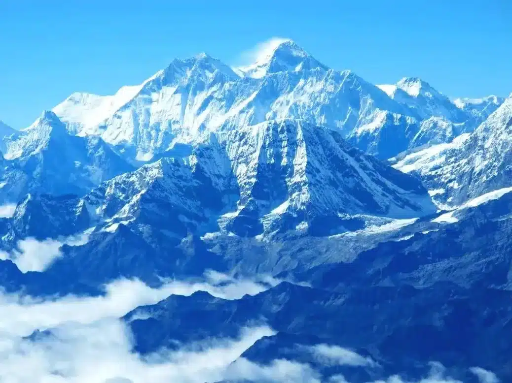 Панорама вершины Эверест