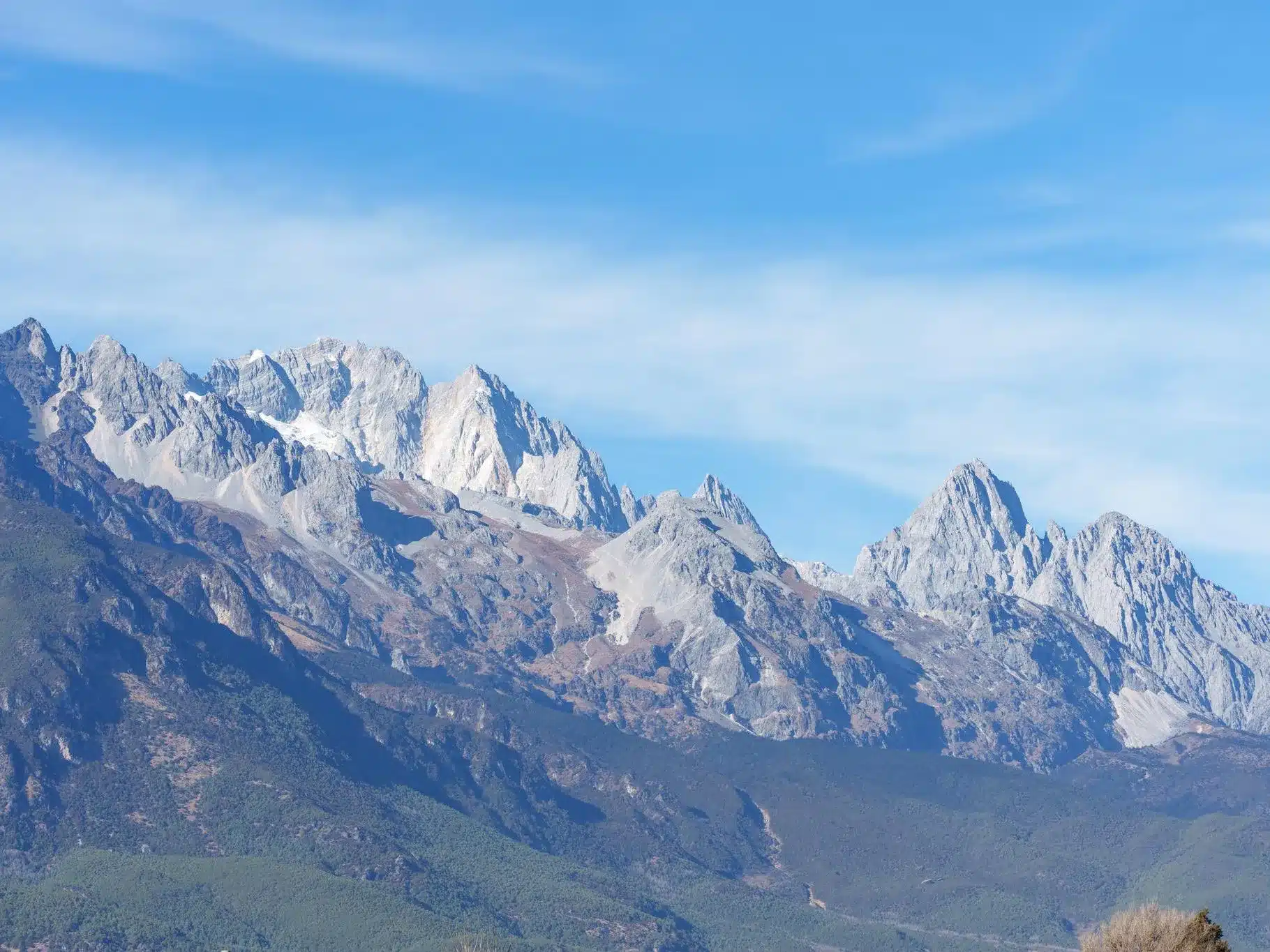 Смотровая площадка на снежную гору Юйлун