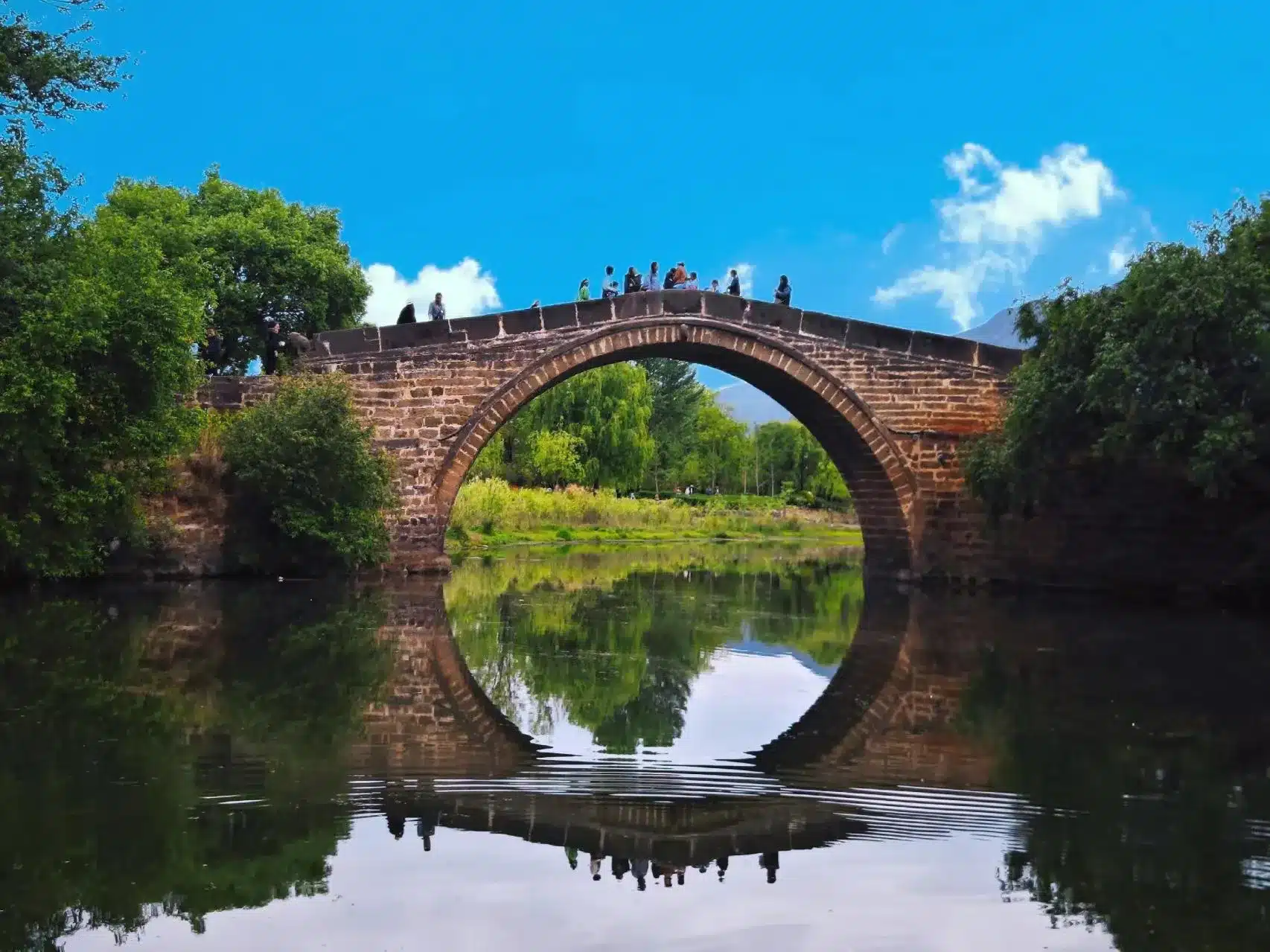 Древний посёлок Шаси в Юньнане — старый город на Чайном пути
