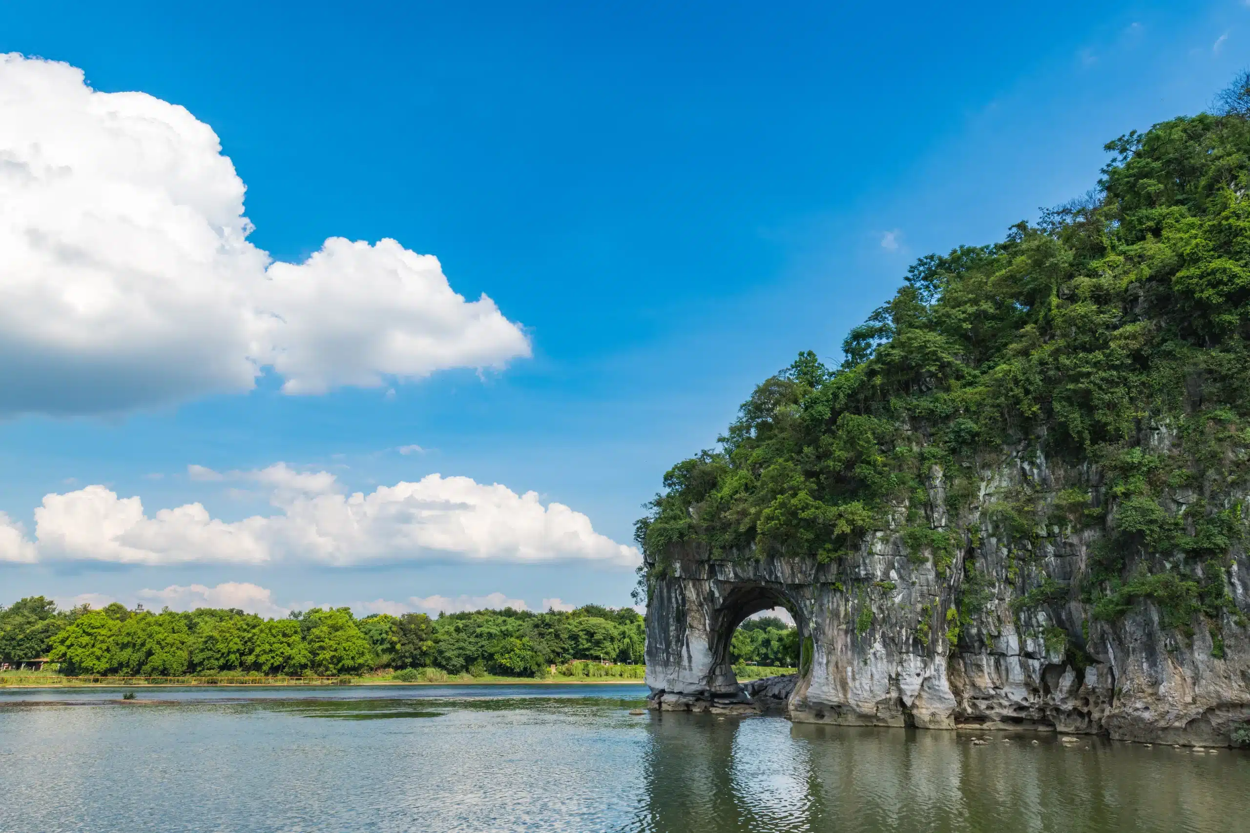 Холм слоновьего хобота в Гуйлине