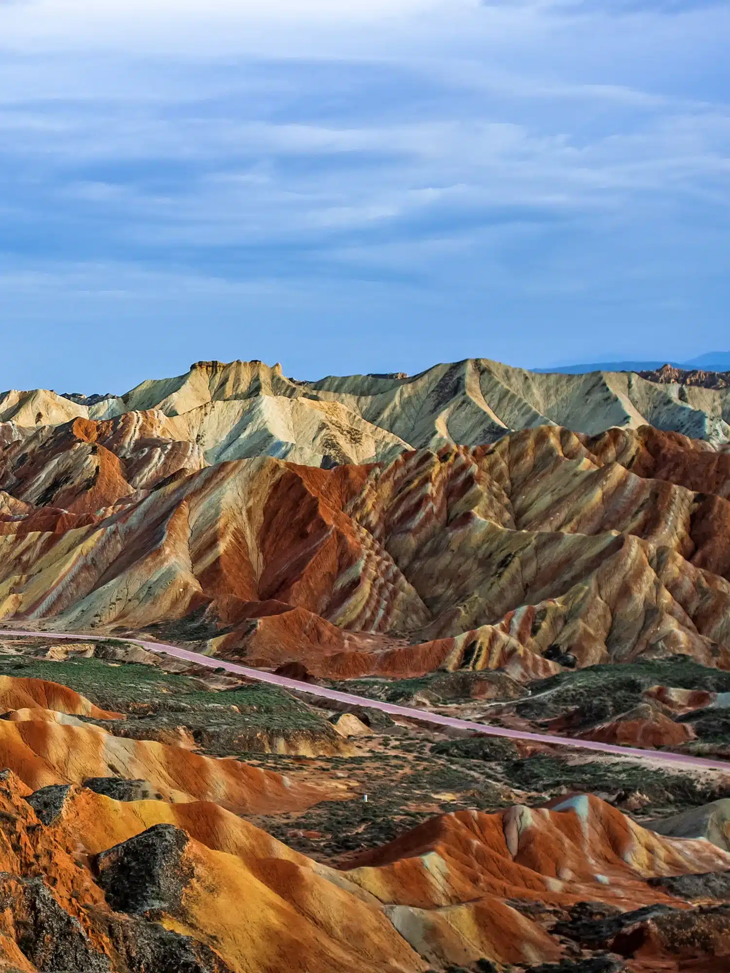 Цветные Горы Чжанъе-Путеводитель по Китаю