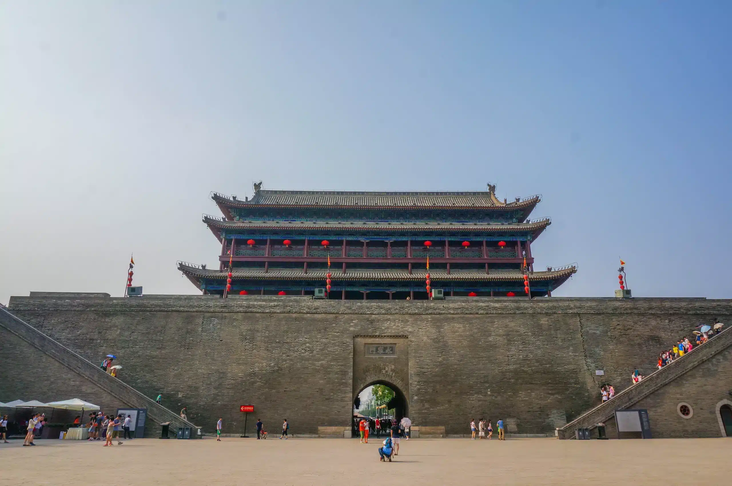 Древняя городская стена Сианя