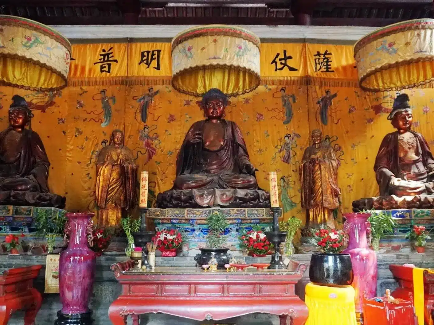 Зал Великого Будды