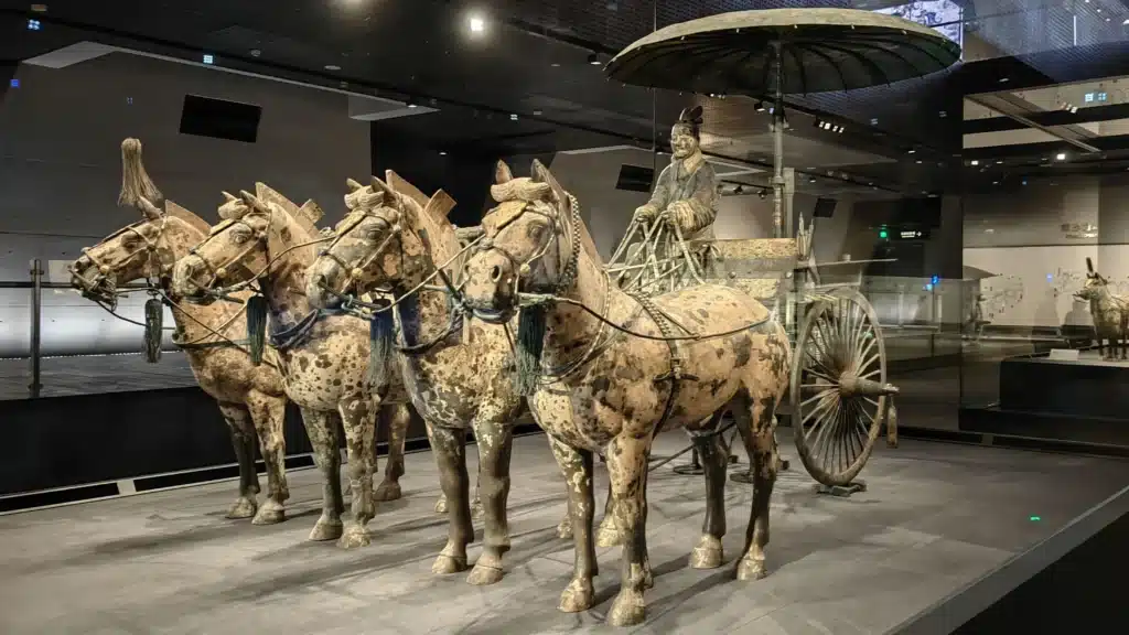 Бронзовая колесница в Терракотовой армии