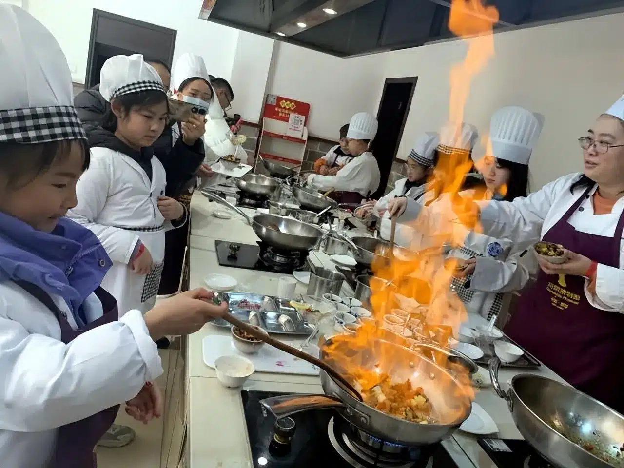 Музей Сычуаньской кухни — Погрузитесь в Мир Кулинарии Сычуани