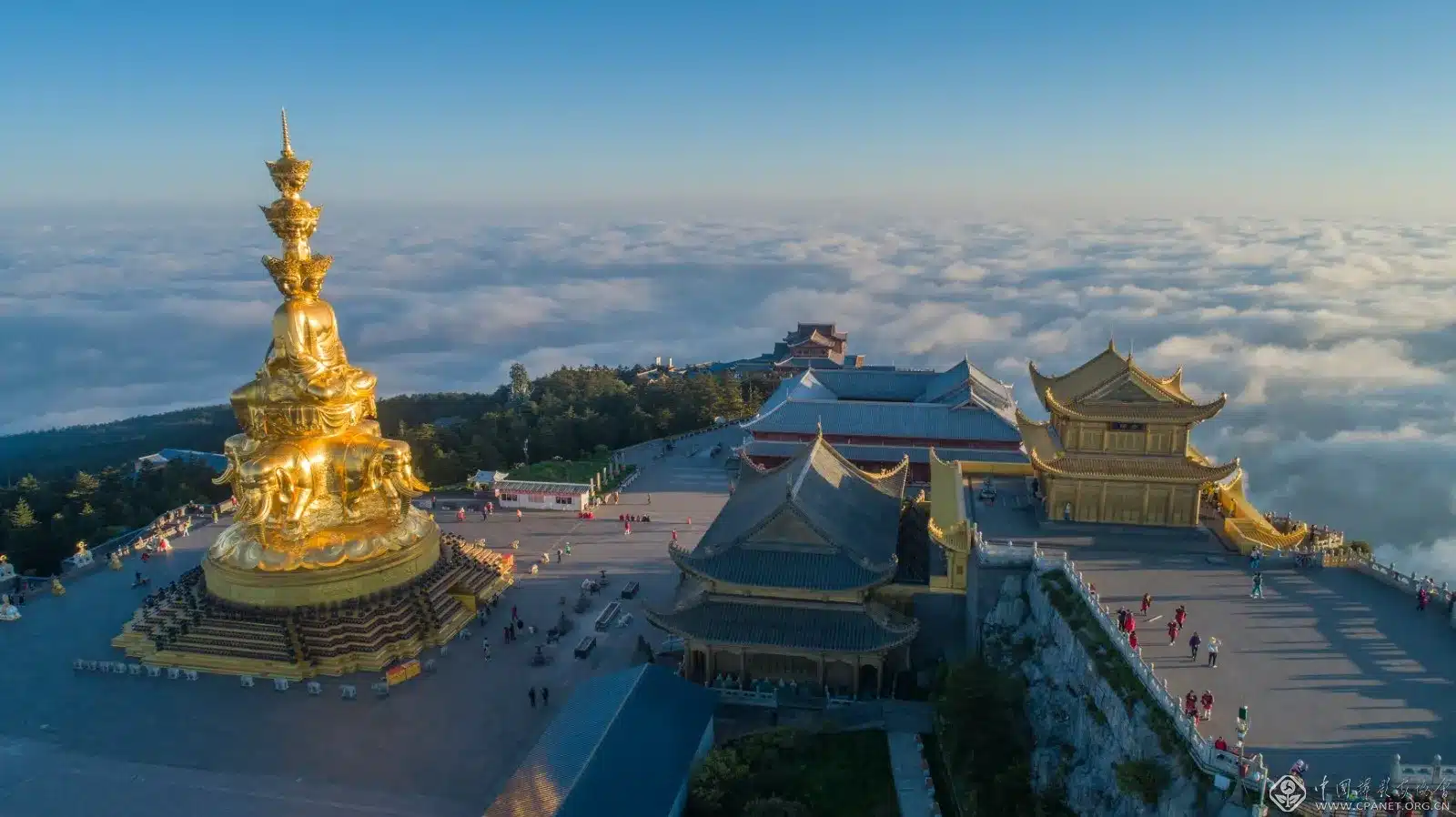 Гора Эмэйшань