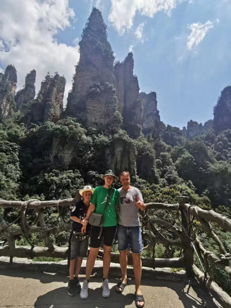 Тур в Чжанцзяцзе