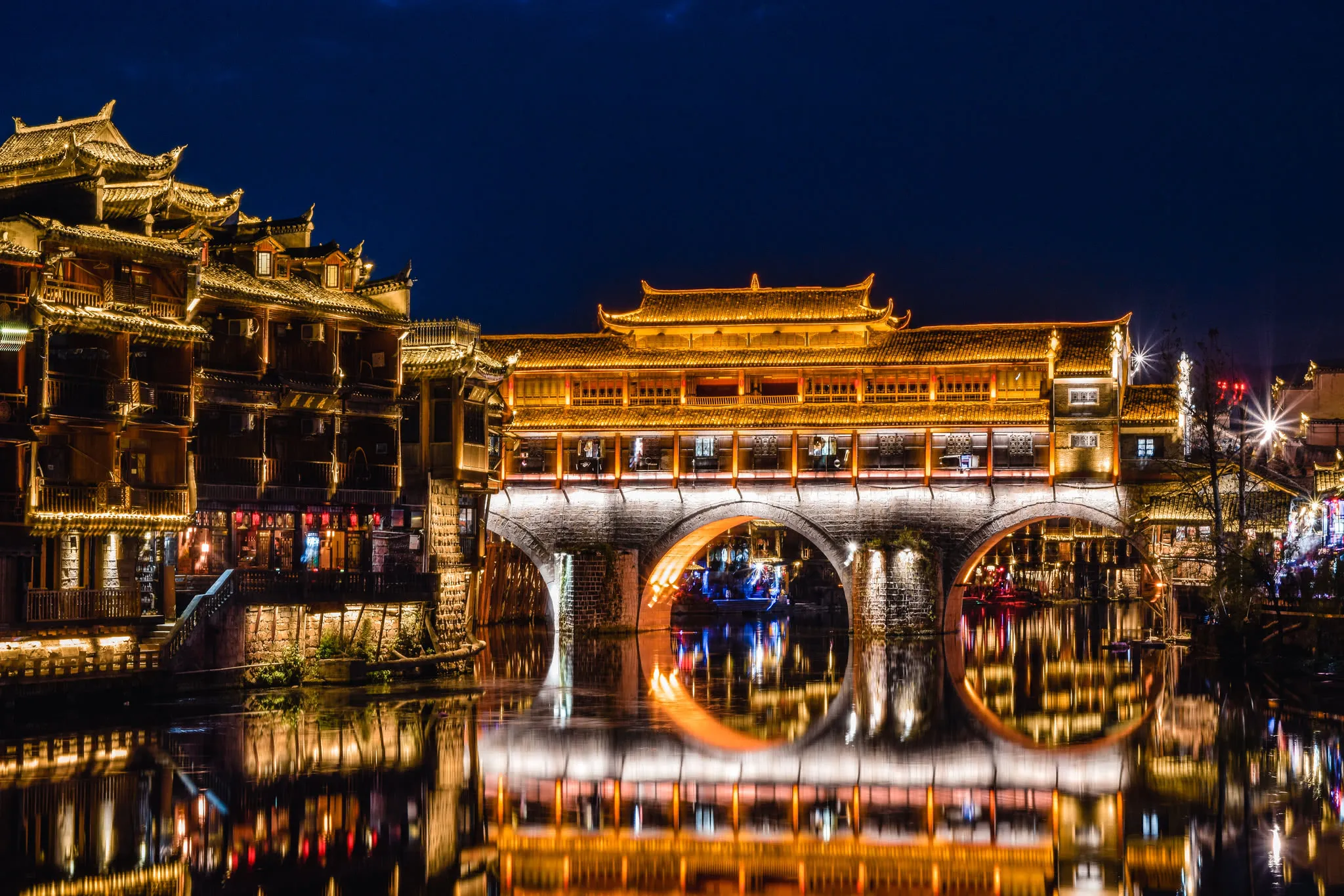 Древний город Феникс