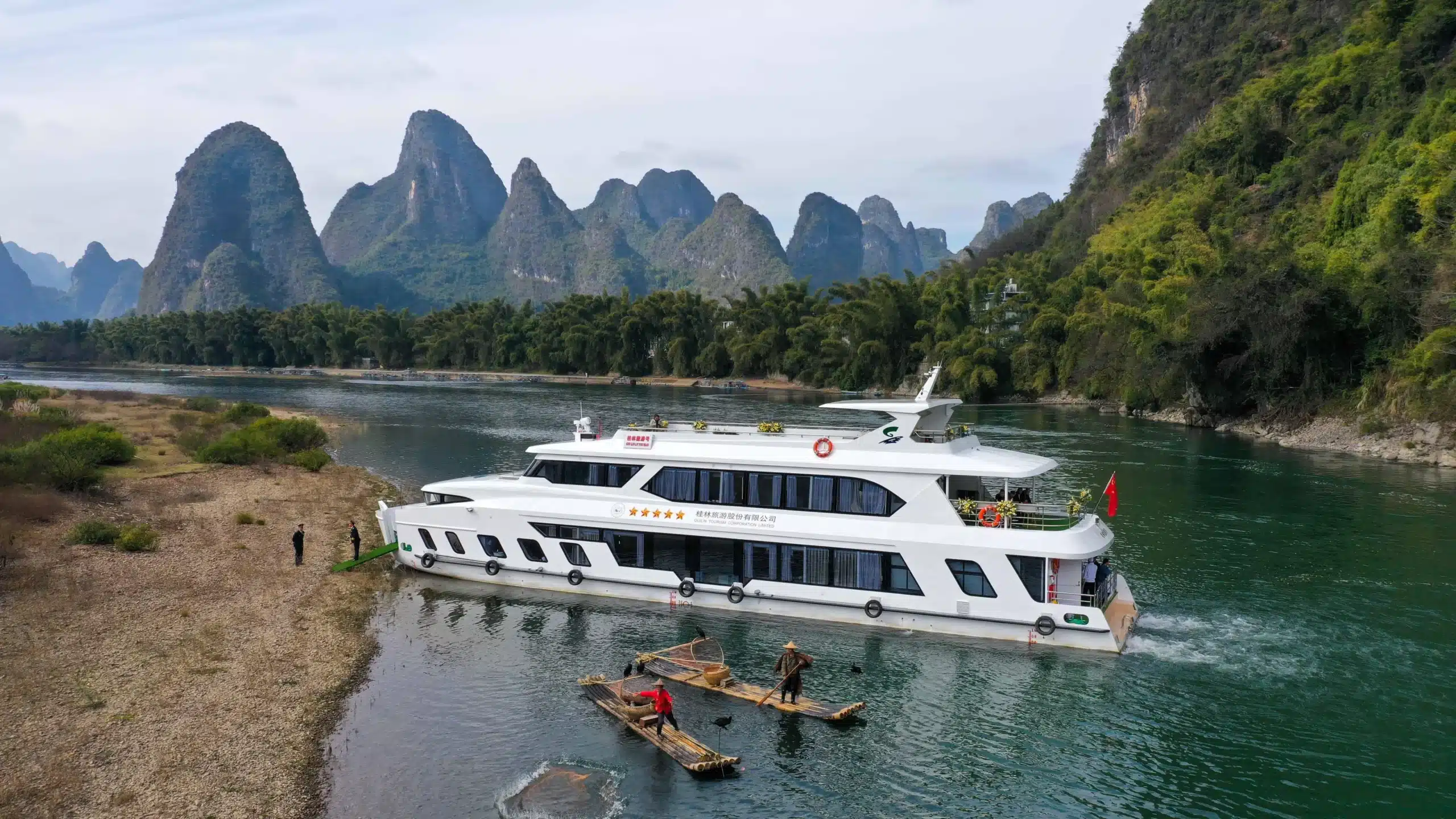 круизный лайнер