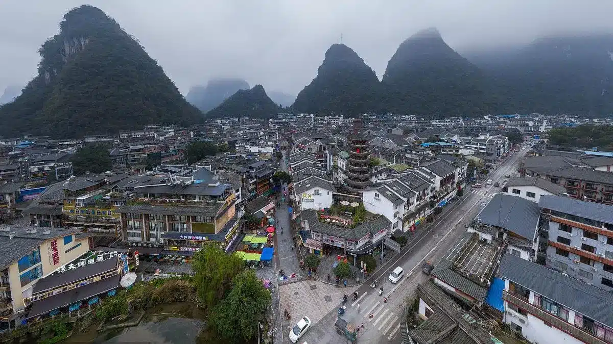 Западной улице