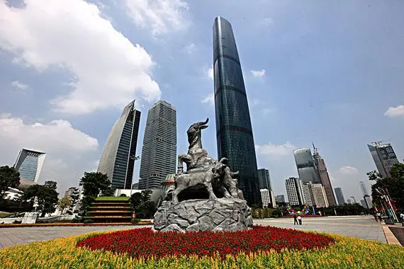 площадь Хуачэн- экскурсия в Гуанчжоу