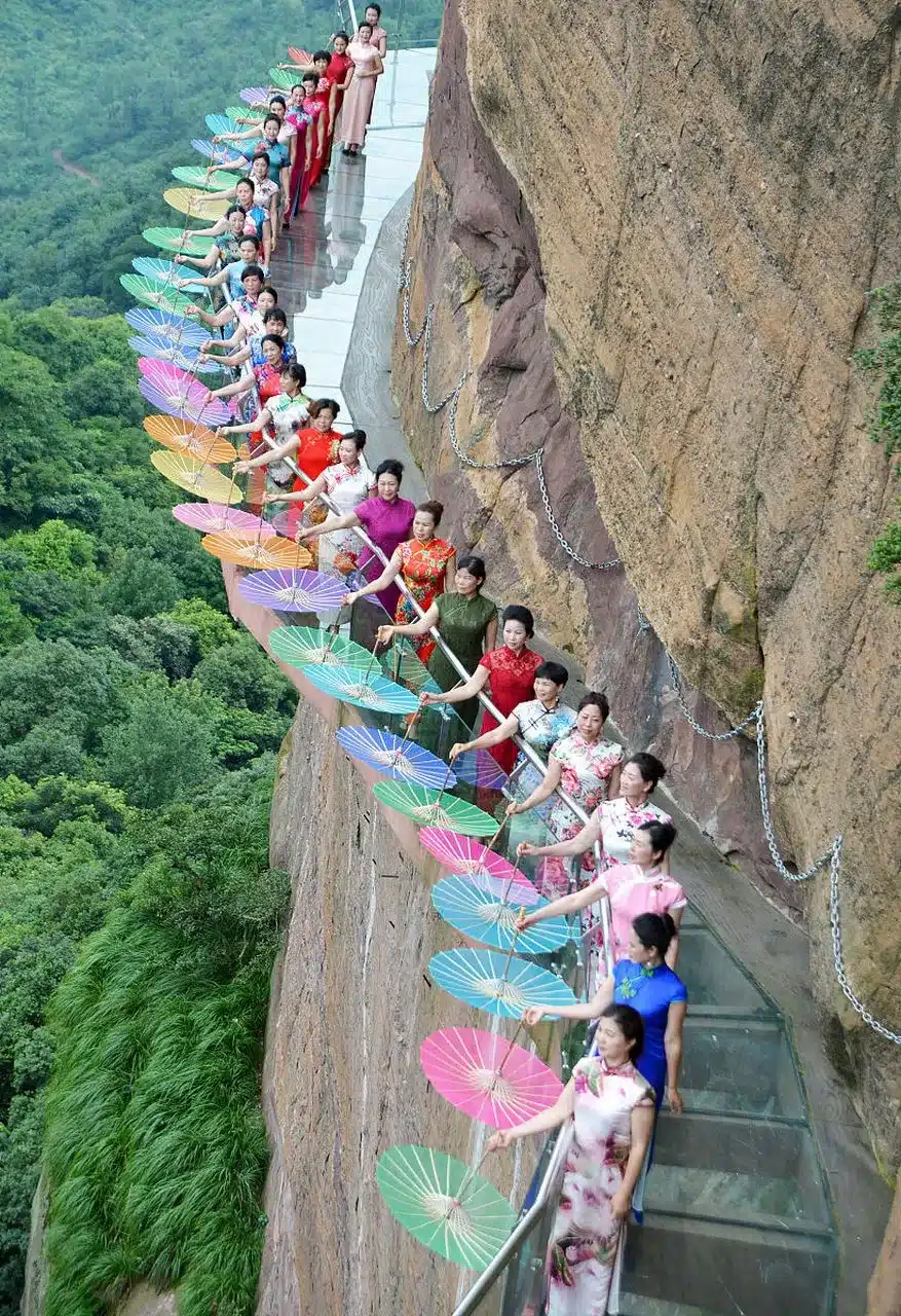 Ущелье Каменного леса Цзиндун в Пекине