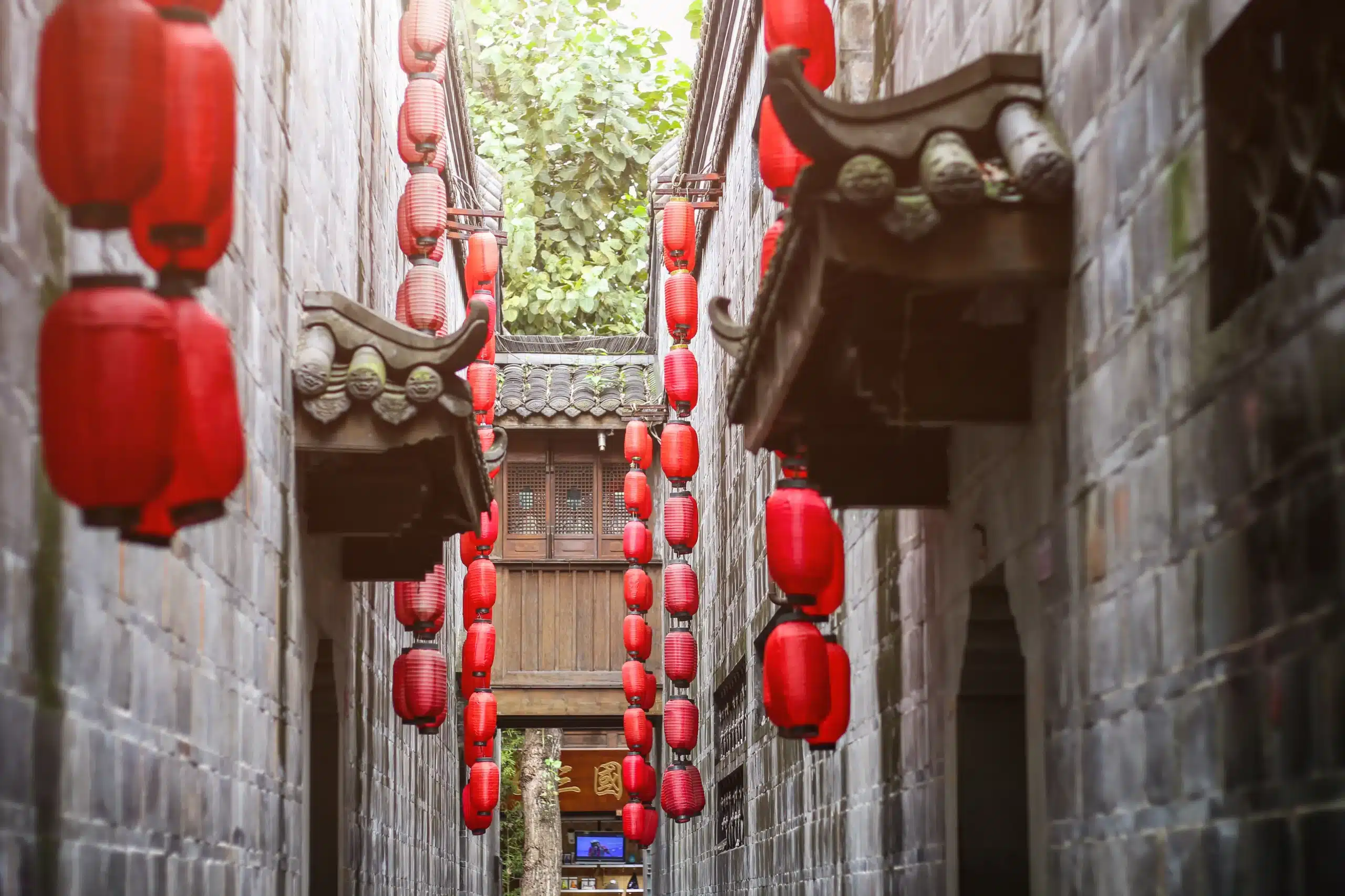 Тур Чэнду- Гуйлиню- Гуанчжоу -древняя улица Цзиньли