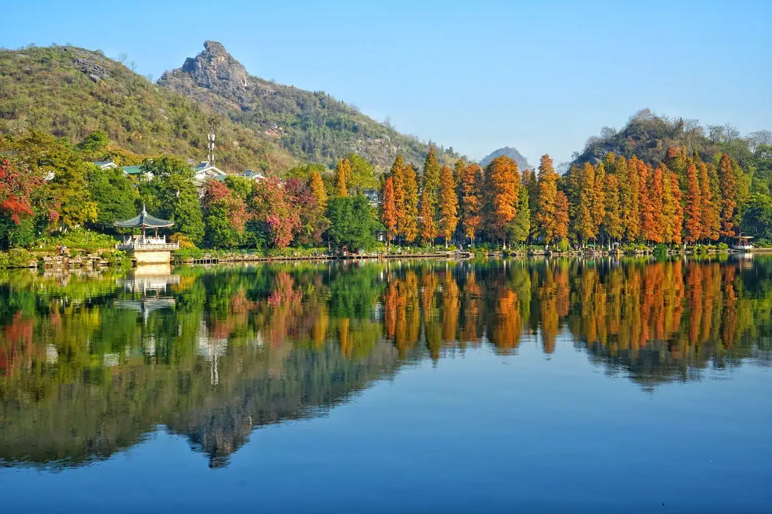 Коричное озеро