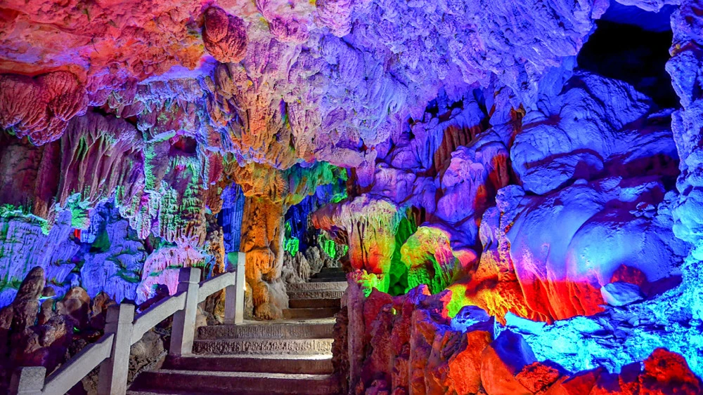 Пещера Тростниковой флейты - поездка в Гуйлинь