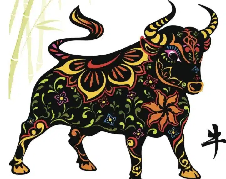 Вырезание из бумаги - Корова