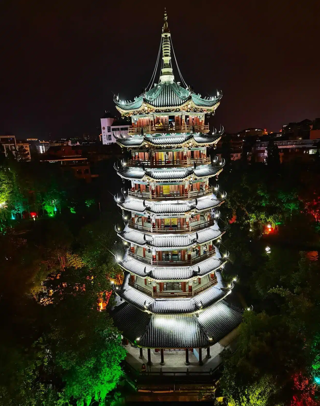 Пагода Луны