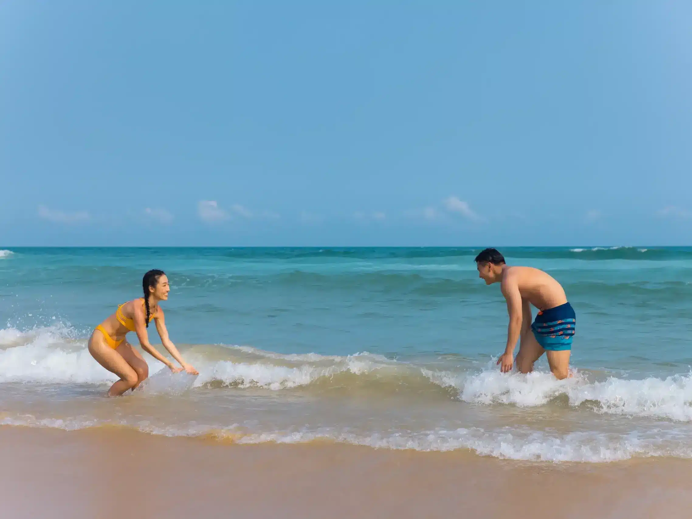 Тур Шанхай–Санья–Пекин — Две столицы и отдых на море Китая (14 дней)